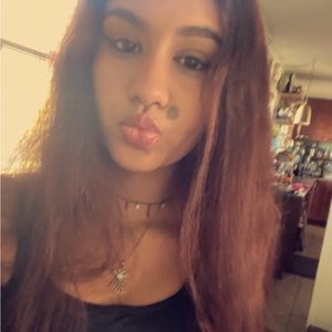 Meet your Posher, Malina
